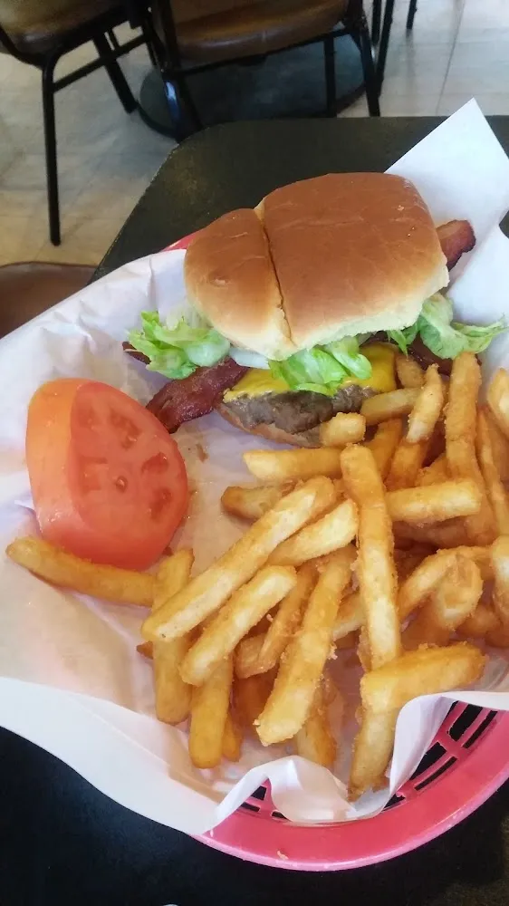Bacon Cheeseburger with Fries