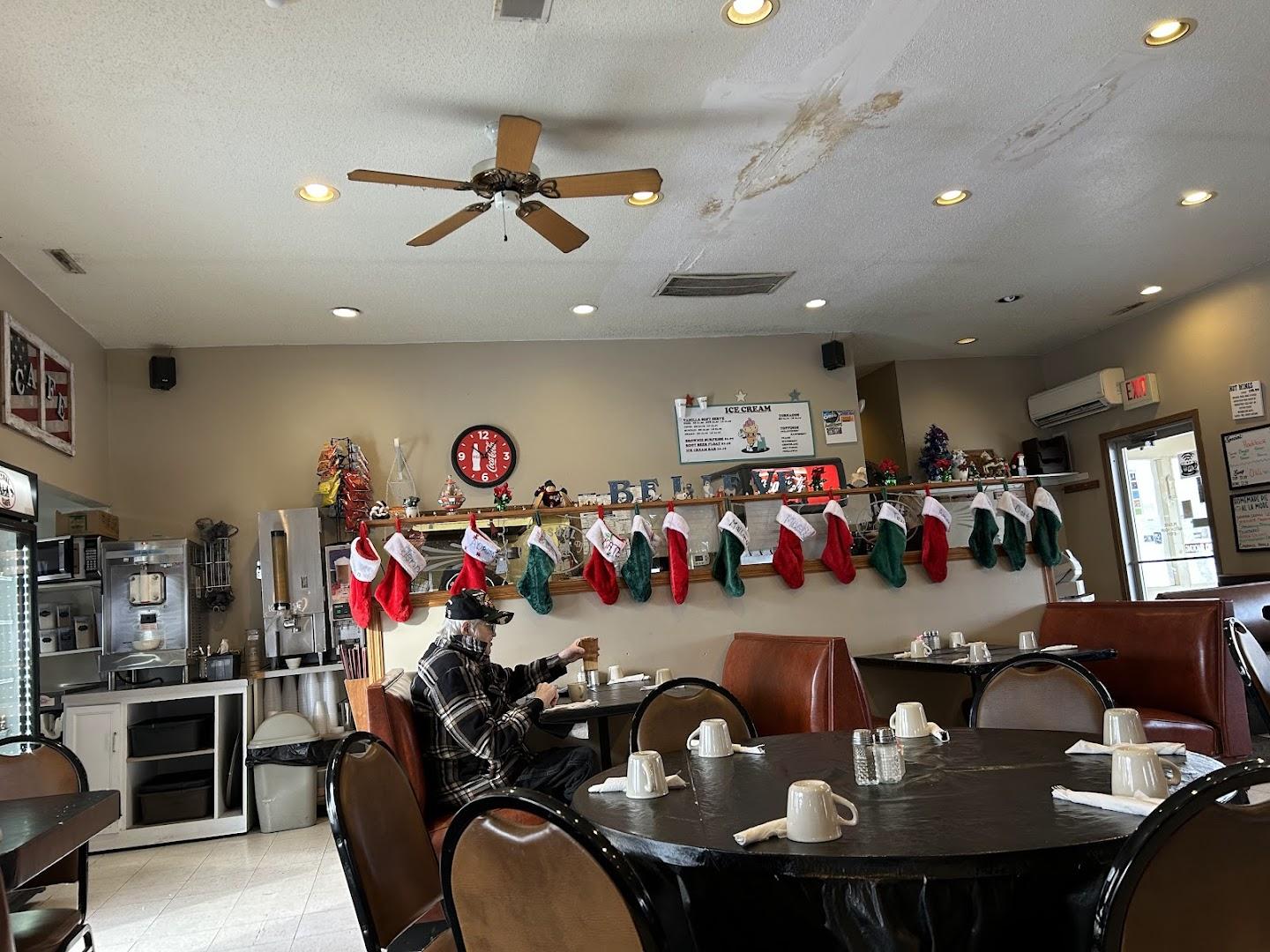 D J's Casual Cafe